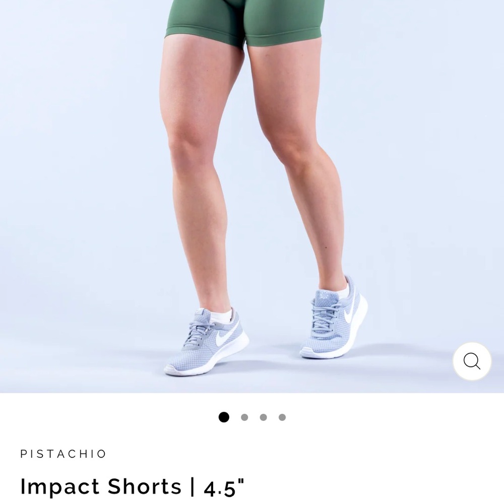 Pistachio dfyne shorts